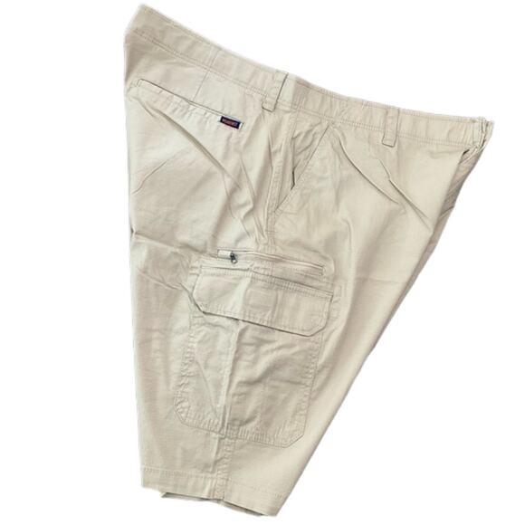 WearFirst Men’s Cargo Shorts Khaki Tan Size 42 NWT - Picture 3 of 7
